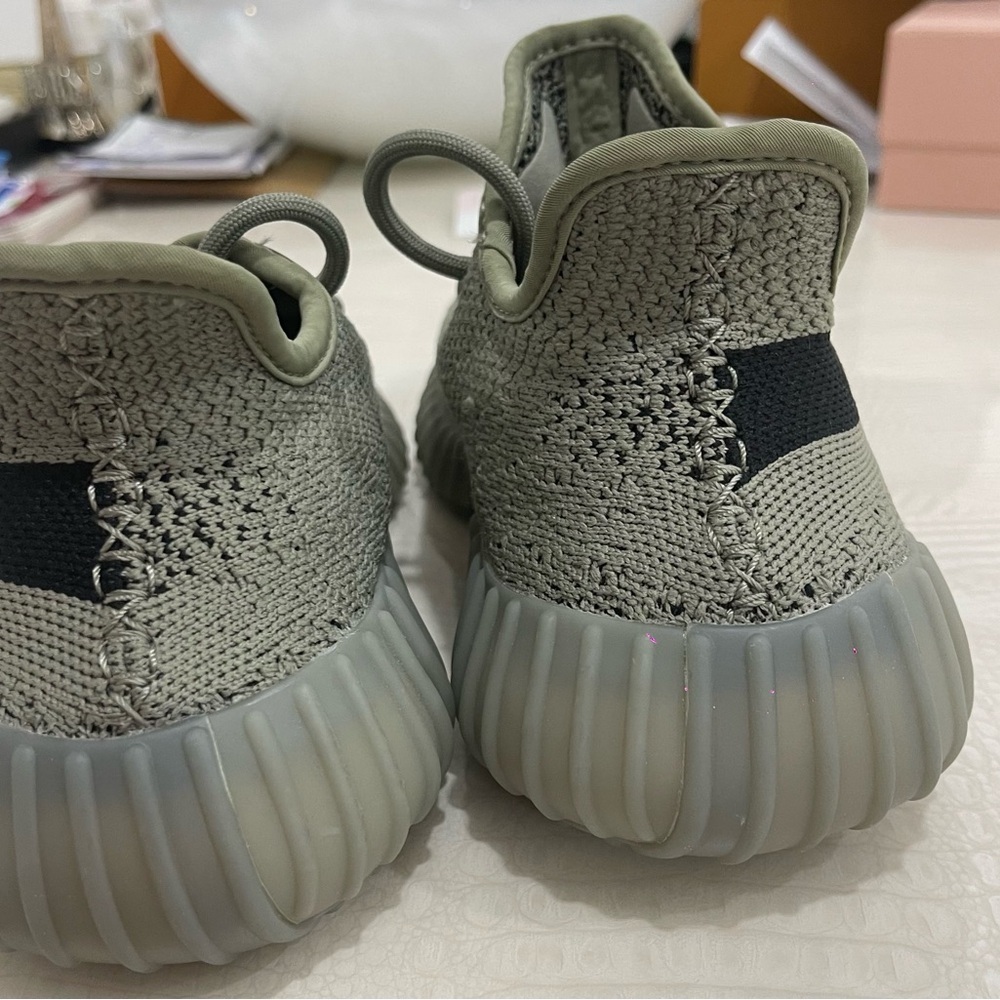 Adidas Yeezy Boost 350 V2 in Gray and Black - Picture 5 of 12